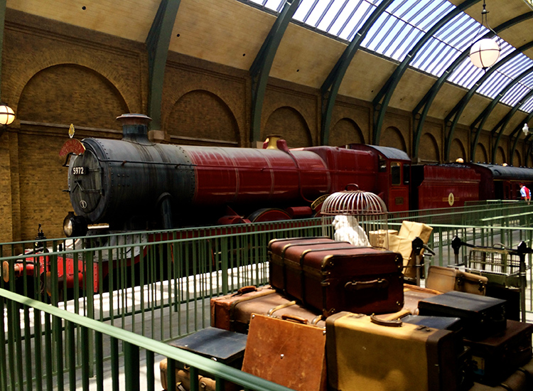 DiagonAlley_FEATURE