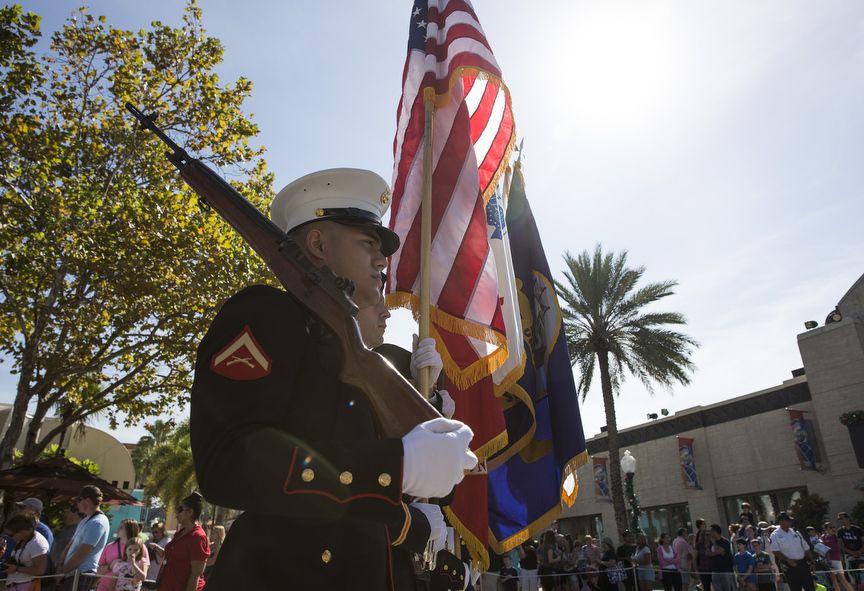 Universal Orlando Resort celebrated Veterans Day with a special in-park parade featuring its Veteran Network