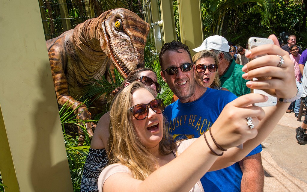 raptor-selfie