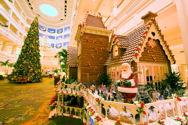 Fantastical Gingerbread Displays Decorate the Walt Disney World Resort